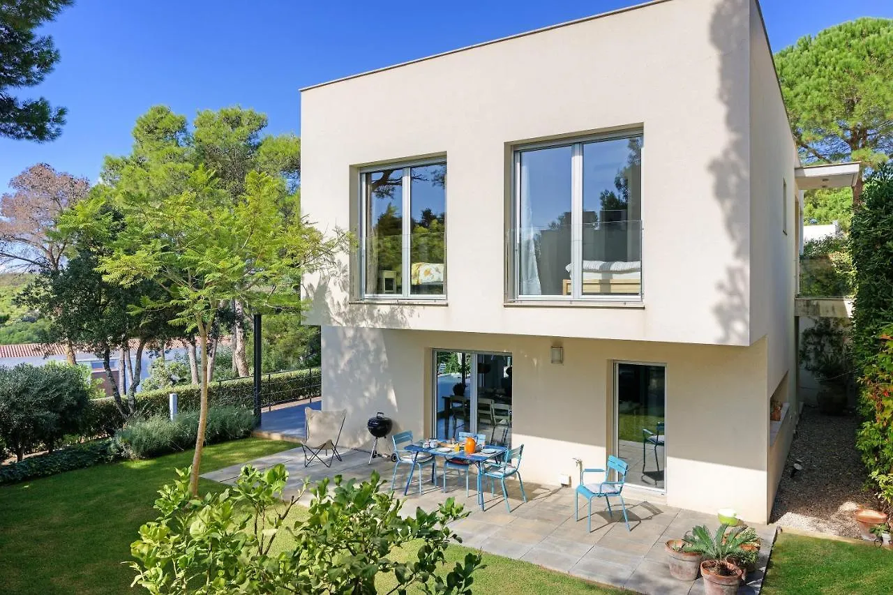 Terra Alta Villa Tamariu 0*,  Spain
